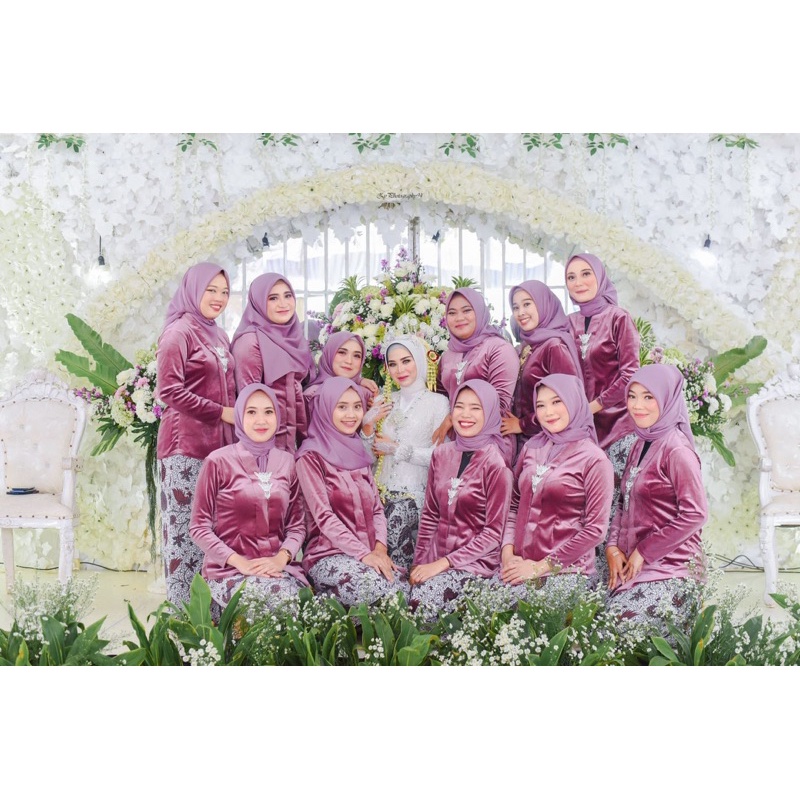 Kebaya saja yaa.. ENCIM / KARTINI bludru / beludru / bridesmaid