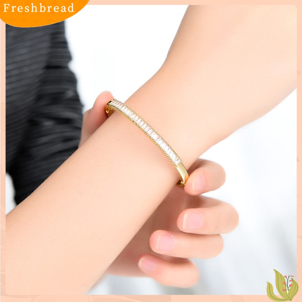 &lt; Freshbread &gt; Fashion Wanita 1baris Berlian Imitasi Bangle Pesona Gelang Perhiasan Hadiah Properti Foto