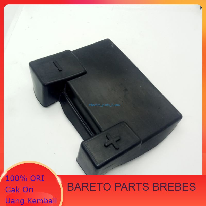 KARET TATAKAN TUTUP AKI HONDA BEAT KARBU VARIO KARBU