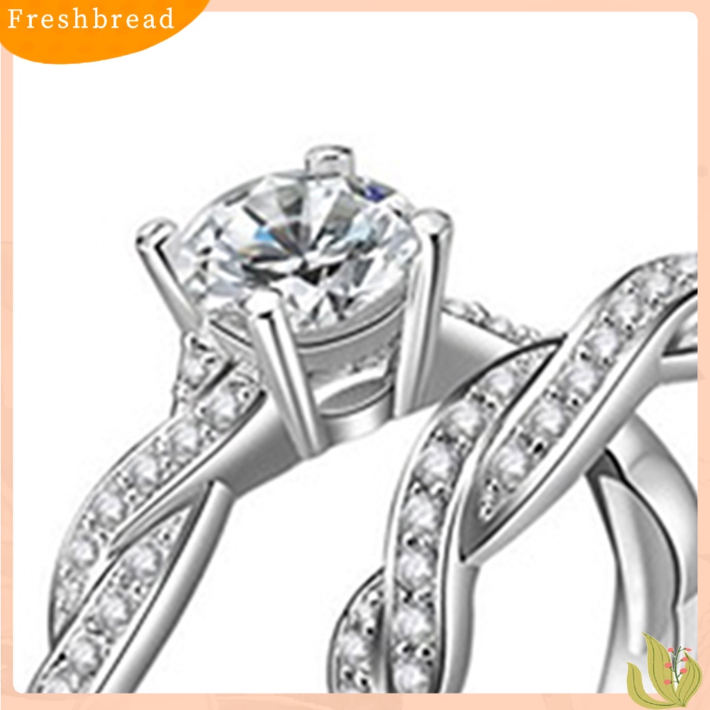 &lt; Freshbread &gt; 2Pcs/Set Cincin Wanita Desain Salib Aksesoris Perhiasan Hias Berlian Imitasi Bertatahkan Cincin Untuk Pernikahan