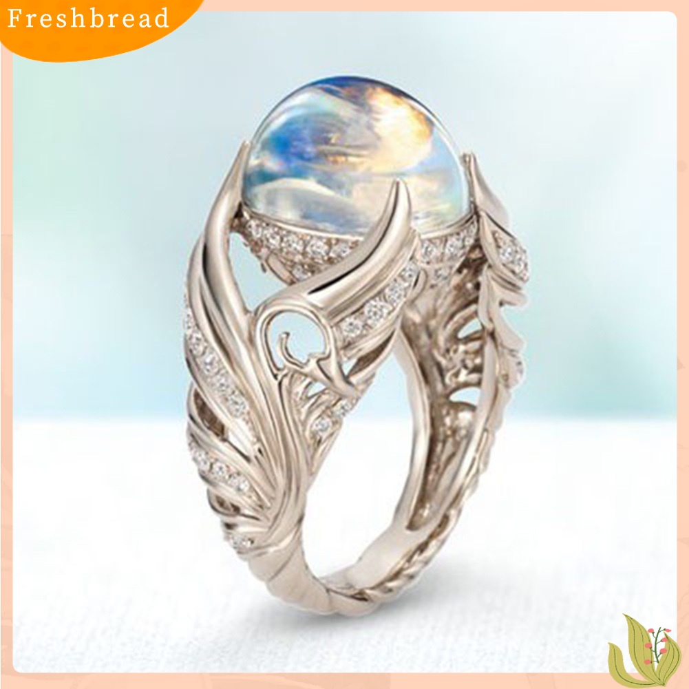 &lt; Freshbread &gt; Wanita Faux Moonstone Berlian Imitasi Bertatahkan Sayap Jari Cincin Hadiah Perhiasan Pernikahan