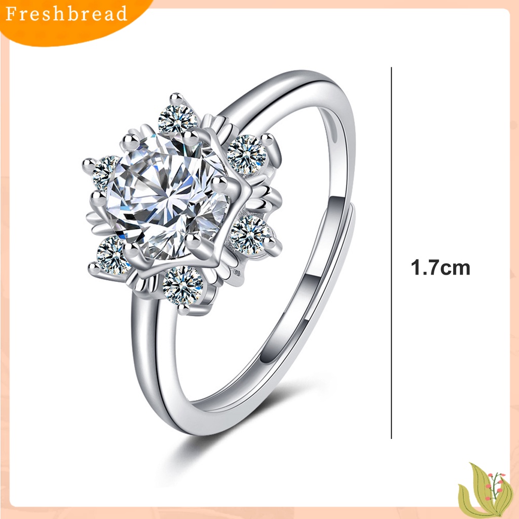 &lt; Freshbread &gt; Cubic Zirconia Cincin Berlian Imitasi Mengkilap Inlay Snowflake Open Ring Elegan Dekorasi Tembaga Perhiasan Wanita Jari Cincin Perjamuan Aksesoris Perhiasan Hadiah