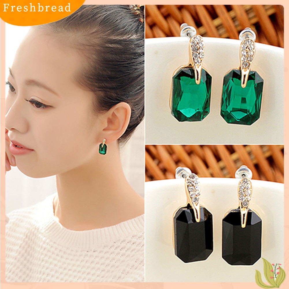 &lt; Freshbread &gt; Wanita Elegan Persegi Panjang Berlian Imitasi Ear Studs Earrings Perhiasan Hadiah Ulang Tahun