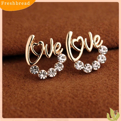 &lt; Freshbread &gt; Fashion Wanita Elegan Berlian Imitasi Mengkilap Cinta Surat Telinga Stud Anting Perhiasan