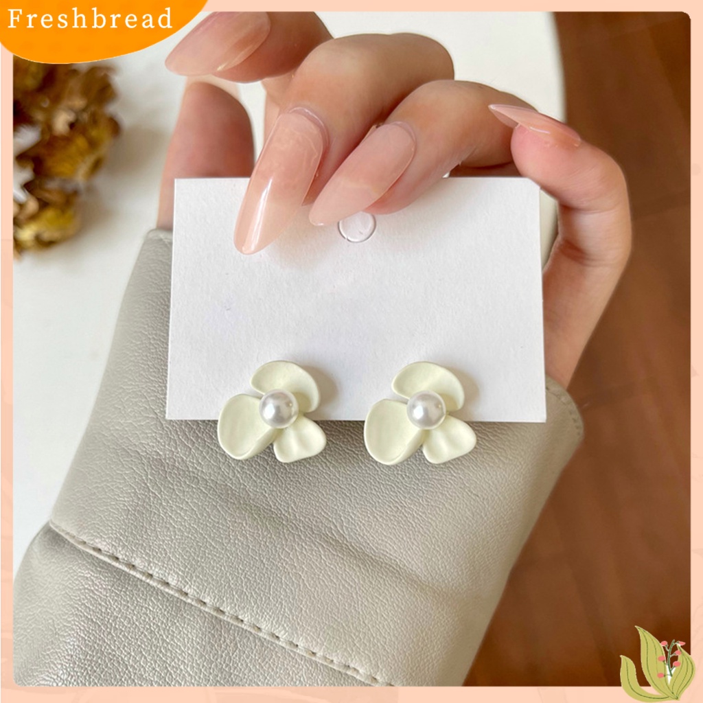 &lt; Freshbread &gt; 1pasang Klip Telinga Pengerjaan Halus Semua Pertandingan Menarik Eye-catching Shiny Dress Up Sederhana Indah Anting-Anting Aksesoris Untuk Kehidupan Sehari-Hari