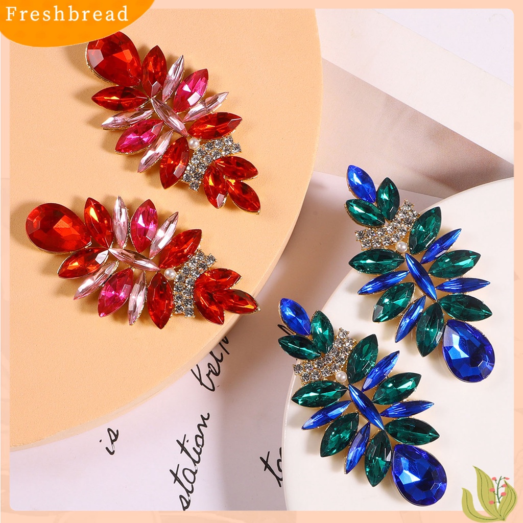 &lt; Freshbread &gt; 1pasang Bersinar Sederhana Piercing Stud Earrings Bentuk Tetesan Air Berlian Imitasi Wanita Anting Perhiasan Pernikahan