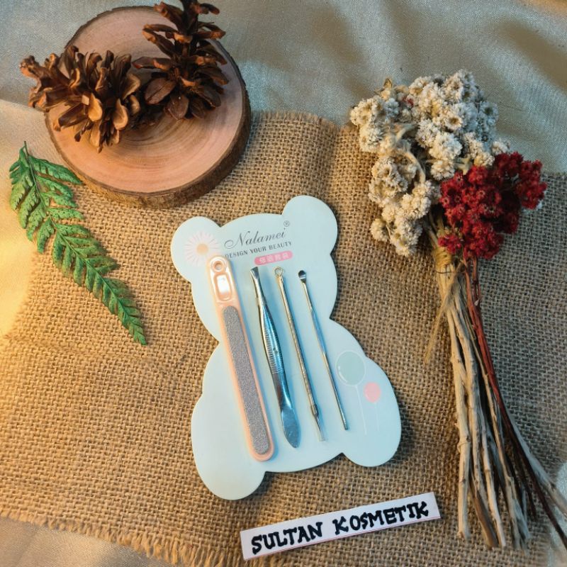 Nail set 4in1 BONEKA