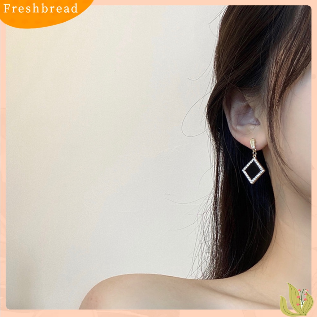 {In Stock} 1pasang Anting Menjuntai Hati Berlian Imitasi Perhiasan Gaya Korea Mutiara Imitasi Stud Earrings Hadiah Ulang Tahun