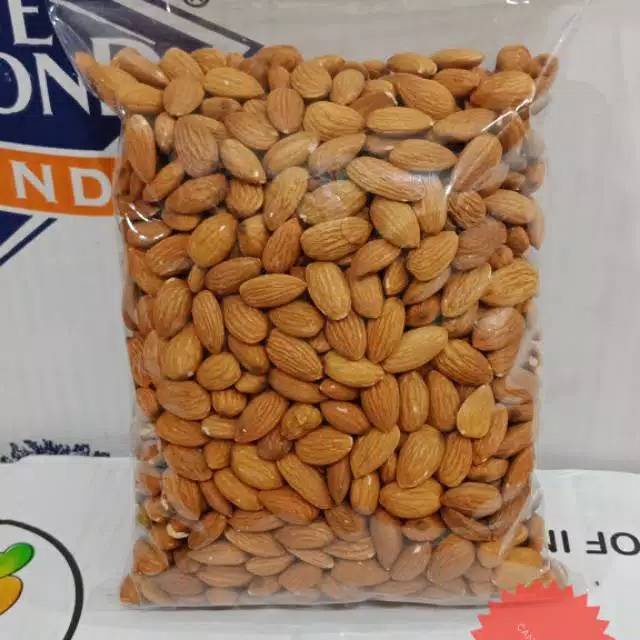 KACANG ALMOND MENTAH 1KG - KACANG ALMOND KUPAS