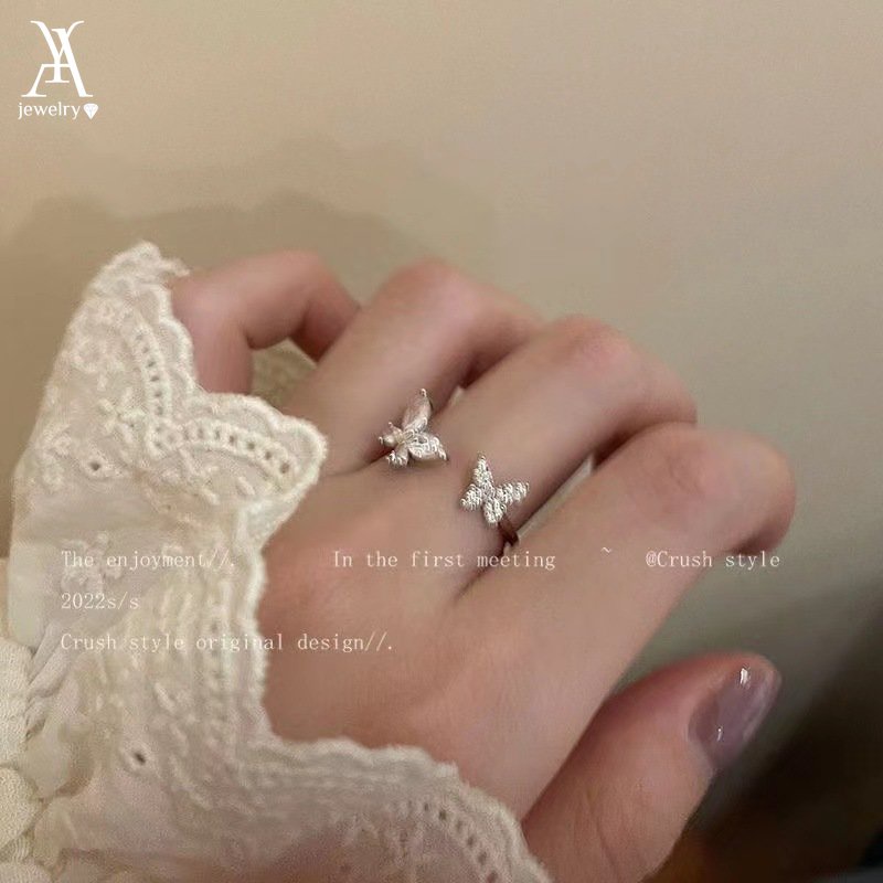 Ay (CN) Butterfly Silver Ring Cincin Kristal Elegan Untuk Aksesoris Perhiasan Wanita