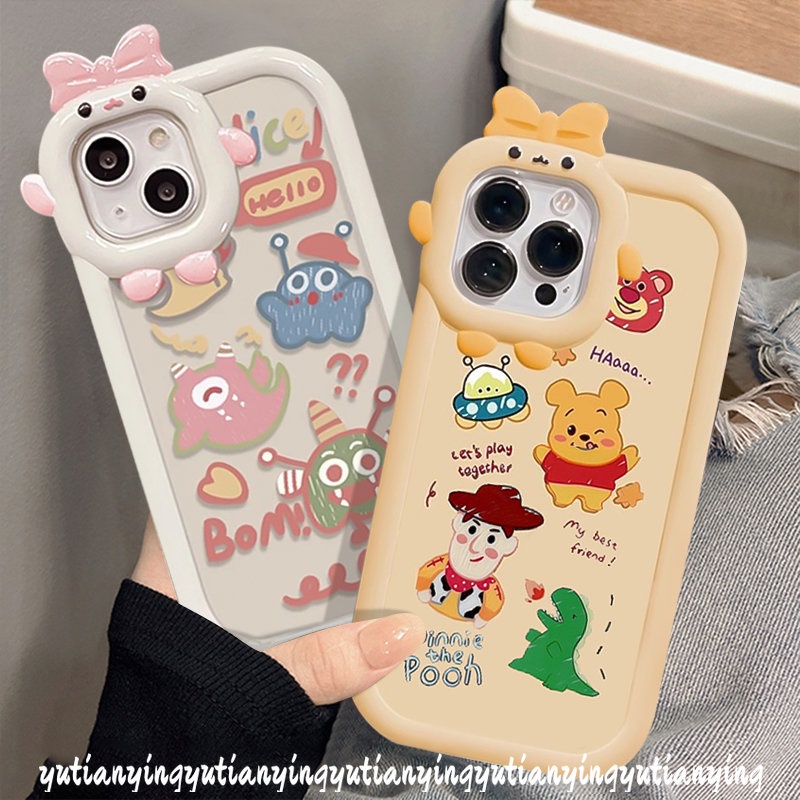 IPHONE Cute Little Monster Dinosaurus Cute Winnie The Pooh Couples Case Kompatibel Untuk Iphone11 14 13 12 Pro Max 7Plus XR X XS Max7 6 8 6s Plus SE 2020 3D Lensa Monster Kecil Soft Cover