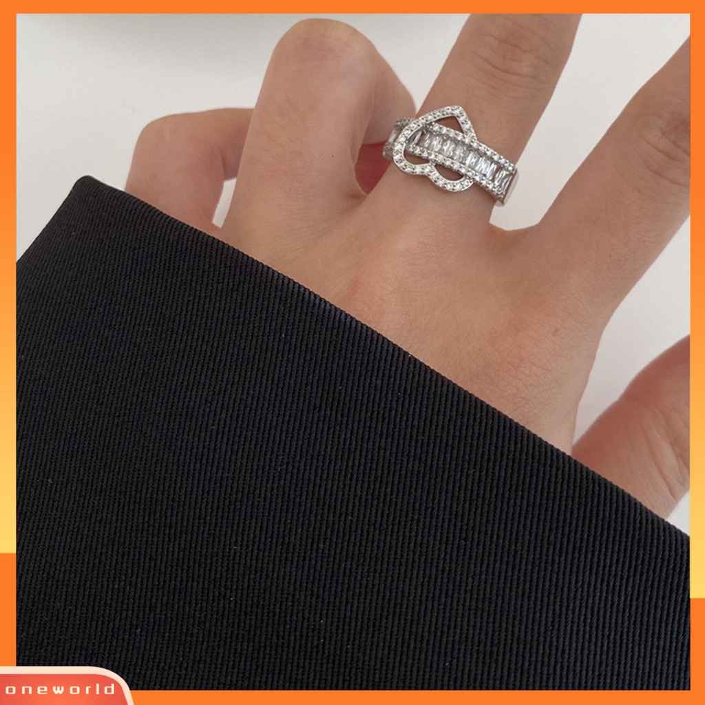 [EONE] Wanita Cincin Temperamen Aesthetic Shiny Cubic Zirconia Hias Berkilau Hadiah Wanita Jantung Jari Cincin Perhiasan Aksesori Busana