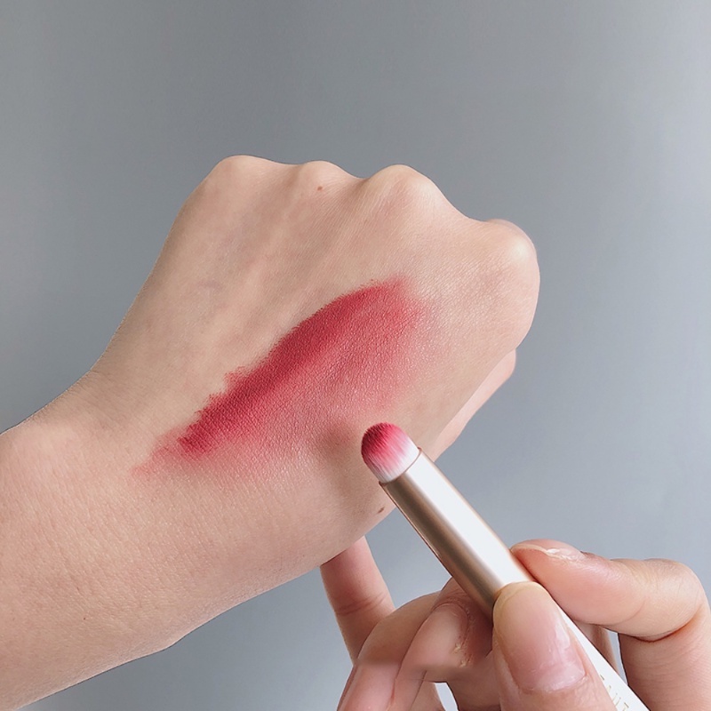 Kuas Lipstik Peledak Dengan Penutup Kuas Bibir Lip Glaze Smudge Brush Portable Smudge Gagang Pendek Kuas Lipstik Mini Dengan Penutup Kepala Bulat Lembut