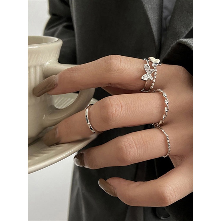 4pcs/set Kupu-Kupu Logam Punk Cincin Untuk Wanita Gadis Pesta Perhiasan Hadiah Aksesoris Fashion Gesper Perempuan Jari Telunjuk Cincin