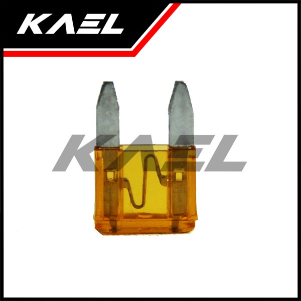 Sekring Tancap Kecil Blade 5 Ampere 5A 5 A Amper Sikring Fuse