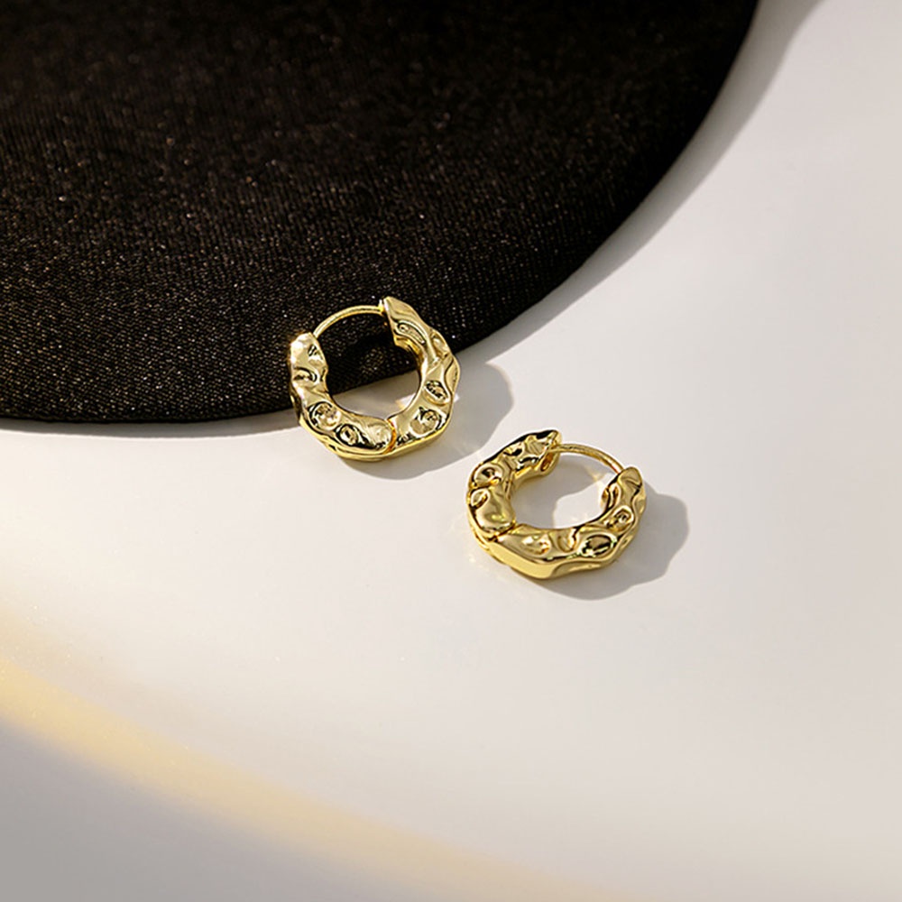 Anting Hoop Lingkaran Kecil Warna Emas Sederhana Lucu Untuk Wanita Perhiasan Geometris Metal Ear Loop Aksesoris Pesta