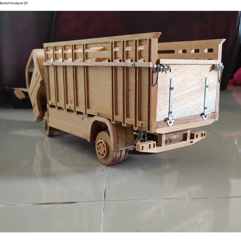 Bak Miniatur Truk Kayu Skala 14
