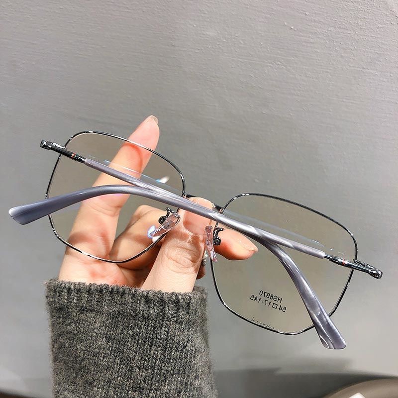 Viendo Frame Kacamata Minus Photocromic Anti Radiasi Blueray Wanita Pria Cowok Potocromic Fotocromi Bluecromic UV400 Komputer Hp Kaca Mata Optik Fashion Korea -1/-1.5/-2/-2.5/-3/-3.5/-4/-4.5/-5/-5.5/-6-4