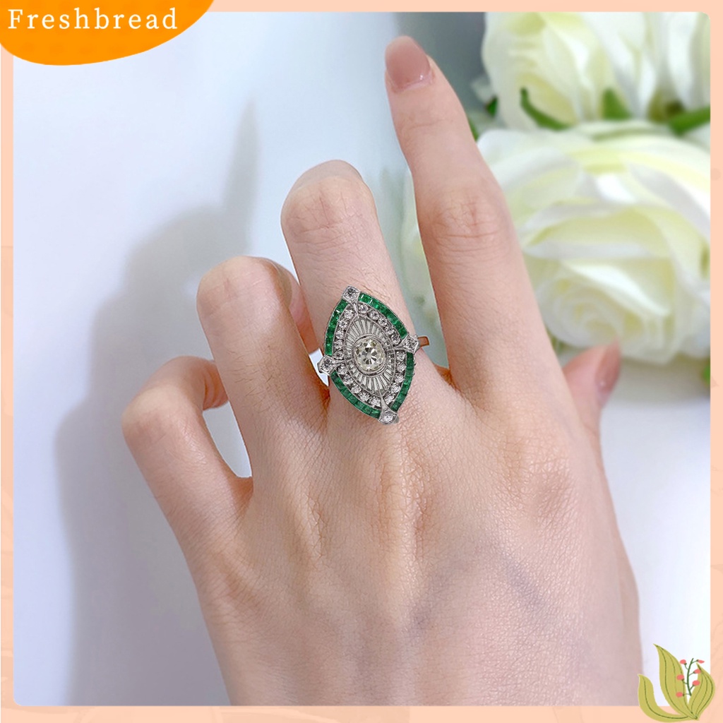 &lt; Freshbread &gt; Wanita Cincin Berlian Imitasi Mengkilap Hias Two-tone Geometri Electroplating Art Deco Hadiah Natural Emerald Faux Gemstone Engagement Wedding Ring Untuk Anniversary