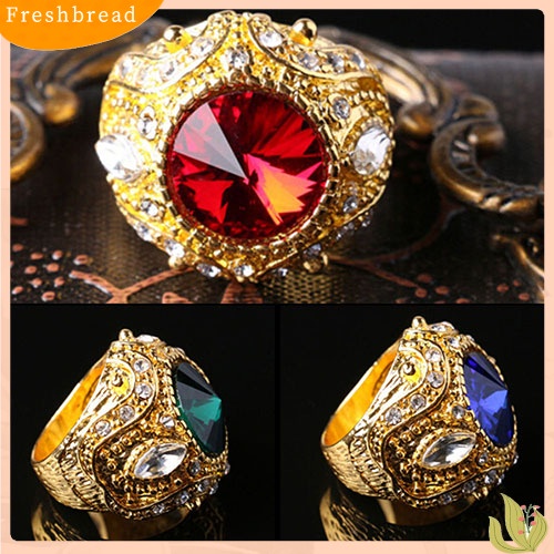 &lt; Freshbread &gt; Pria Vintage Mewah Mahkota Resin Besar Perhiasan Cincin Alloy Lapis Emas Ukuran 7-10