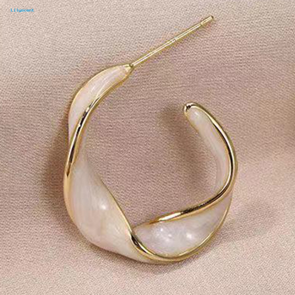 Lilyscent 1pasang Beige Retro Earrings Perhiasan Aksesoris Dekoratif Wanita Earrings Retro