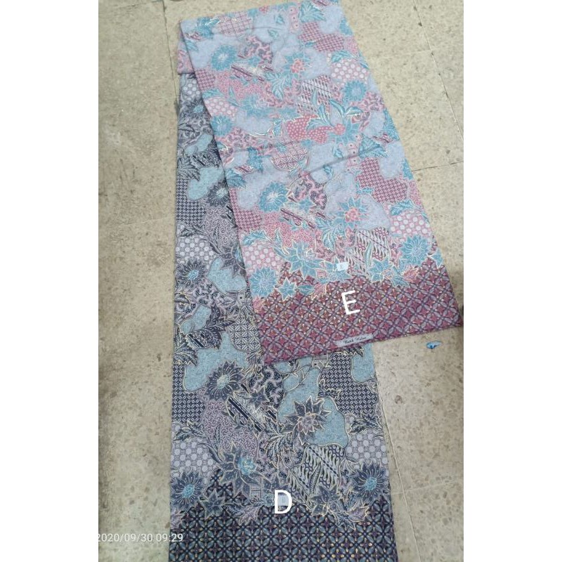 kain batik semi sutra foil / batik semi sutra murah / batik semi sutra meteran bagus