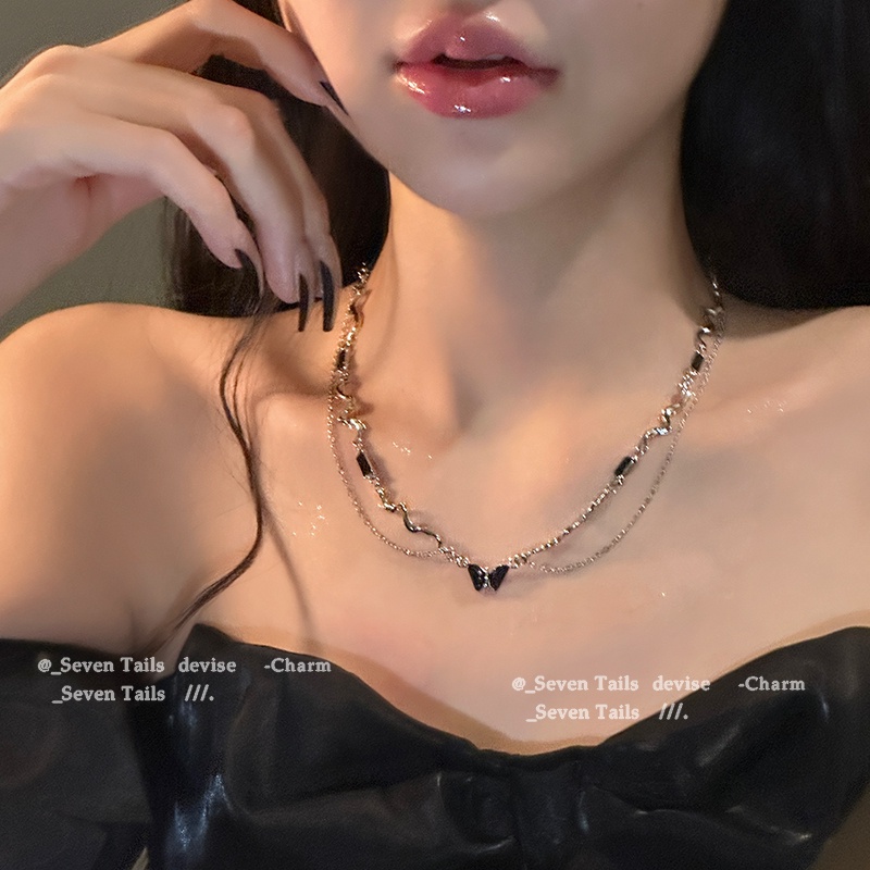 Ay (CN) Fashion Kalung Liontin Kupu-Kupu Gelombang Double Layer Rantai Perak Choker Untuk Aksesoris Perhiasan Wanita