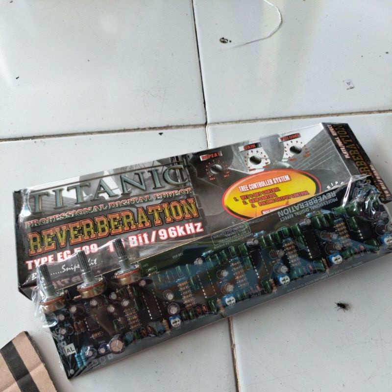 ECHO REVERB 5 IC+POWER SUPLAY titanik