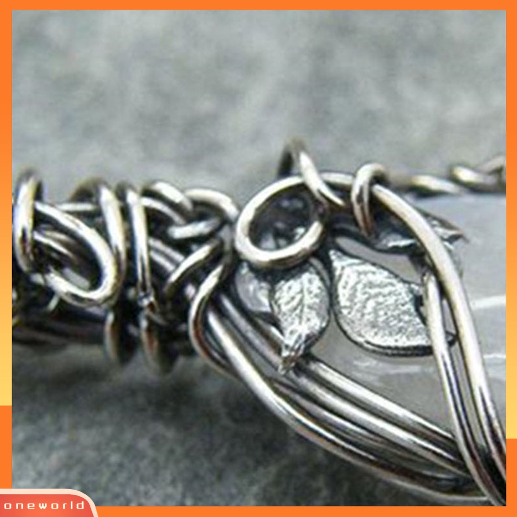 [ONE] Kalung Klavikula Rantai Ekstensi Motif Daun Pengerjaan Halus Faux Moonstone Pendant Charm Necklace Untuk Wanita