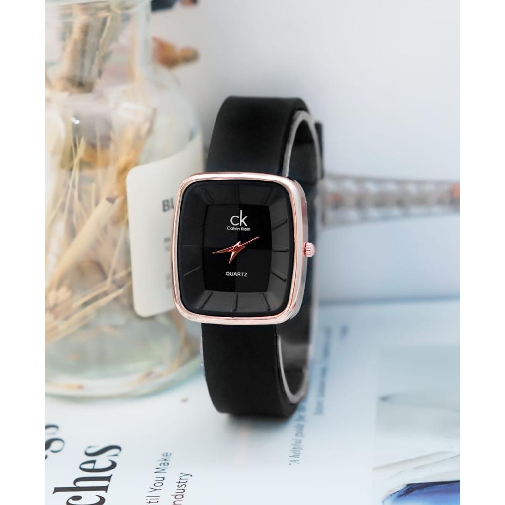 PA Jam Tangan Quartz Strap PU Analog Casual Gaya Retro Wanita &amp; Pria Ulzzang Watch Korean Fashion RM088