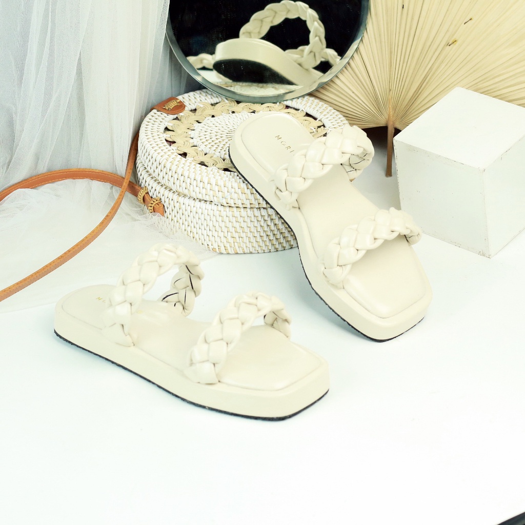 Sandal Wanita Tali Ban 2 Kepang Platfrom MC-AB 84