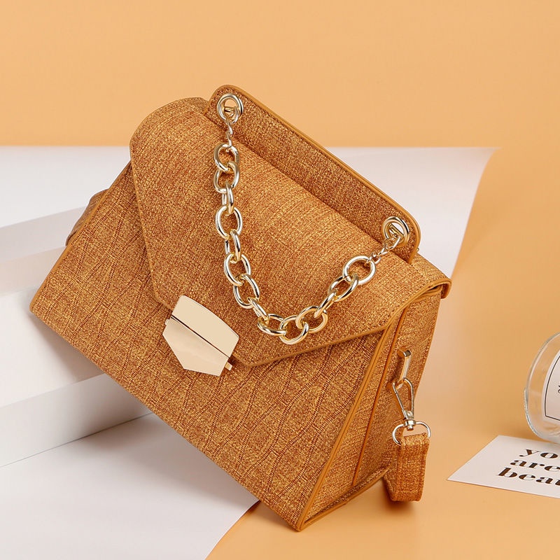 Aroana Bag Tas Wanita  Mode Baru All-match Makeup Tas Genggam Berkapasitas Besar Rantai Satu Bahu Di