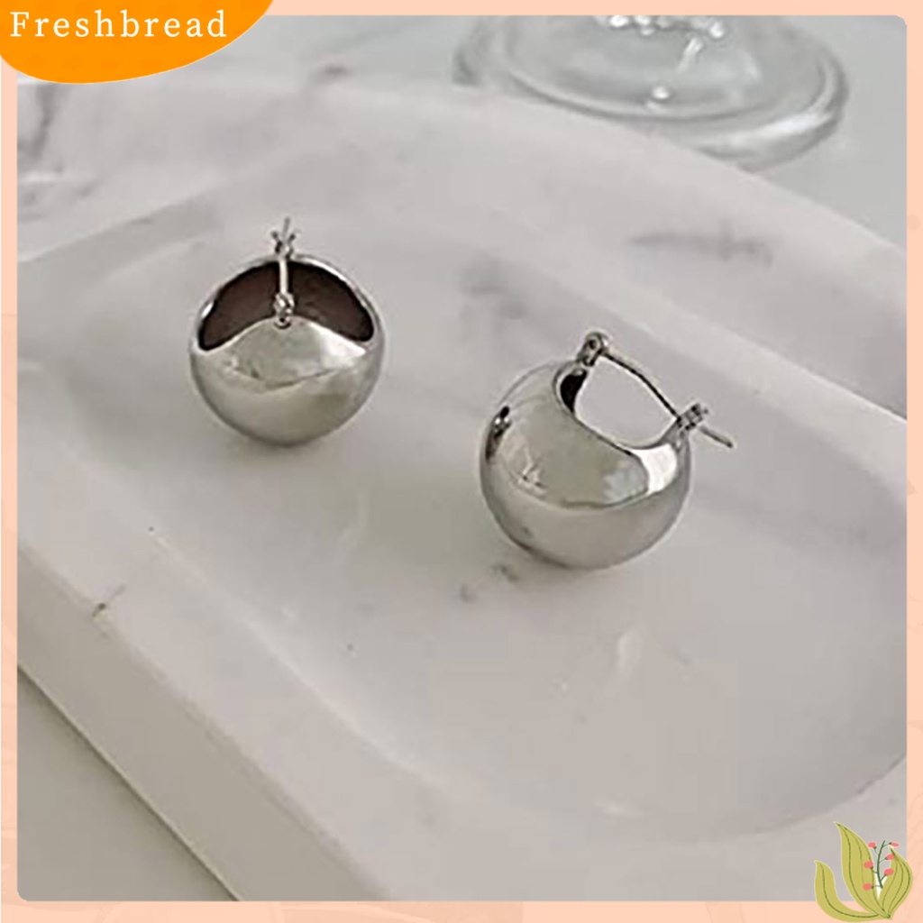 < Freshbread > 1pasang Anting Wanita Bentuk Bola Temperamen Indah Punk Bulat Hoop Earrings Perhiasan Hadiah