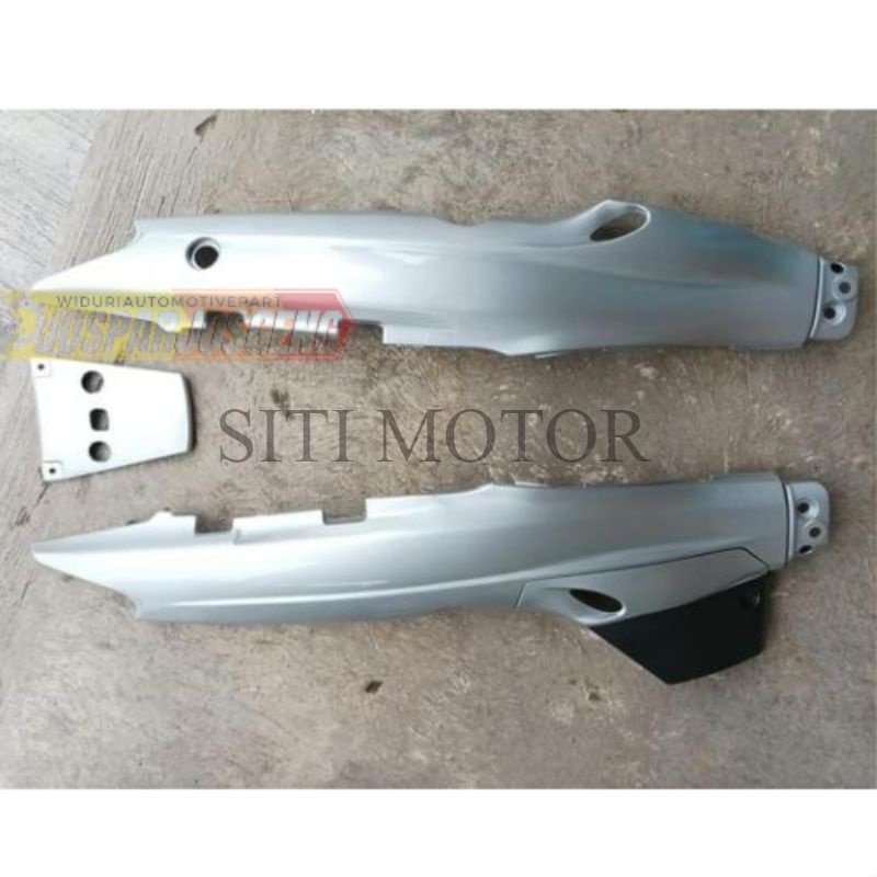 COVER BODY BELAKANG FIZR F1ZR VEGA R LAMA SILVER BOX COVER BODY BELAKANG FIZR VEGA R LAMA SILVER BOD