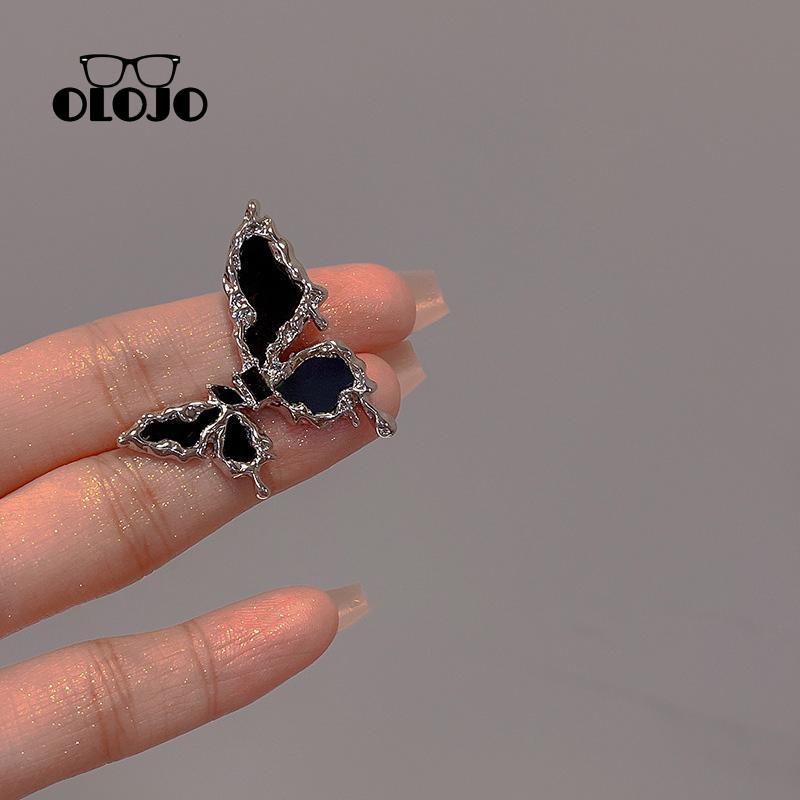 【COD】Anting Kupu-Kupu Gelap S925 Perak Manis Keren Asimetris Anting Kupu-Kupu Desain Perempuan Rasa Kepribadian Anting