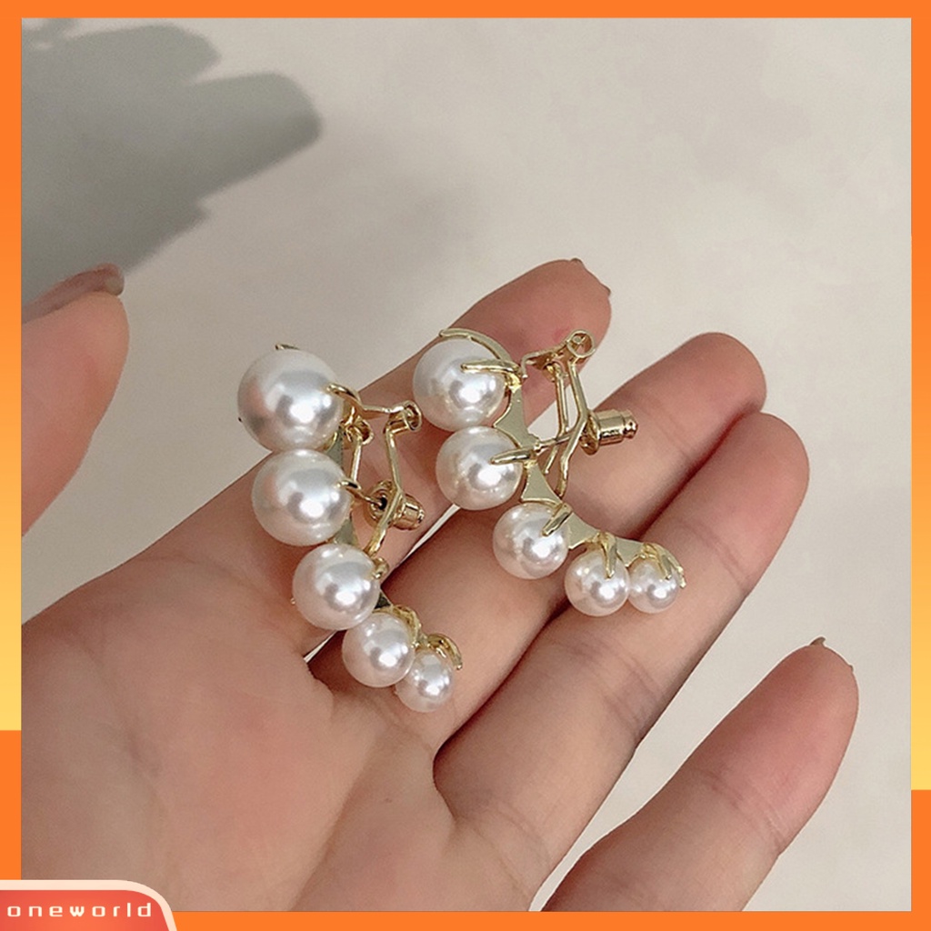 [EONE] 1pasang Anting Stud Dainty Elegan Temperamen Mulia High Gloss Mutiara Imitasi Wanita Earrings Perhiasan Aksesoris