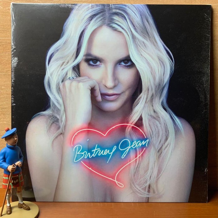 PIRINGAN HITAM / VINYL BRITNEY SPEARS - BRITNEY JEAN (1LP,BLCK)