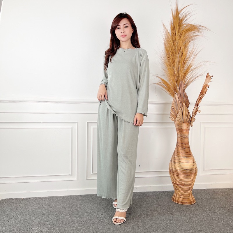 Tq88indonesia Fashion Baju Setelan Wanita RIB KNIT Kriwil / Ziva One Set Hornet Knit / Stelan Cewek Polos Kekinian