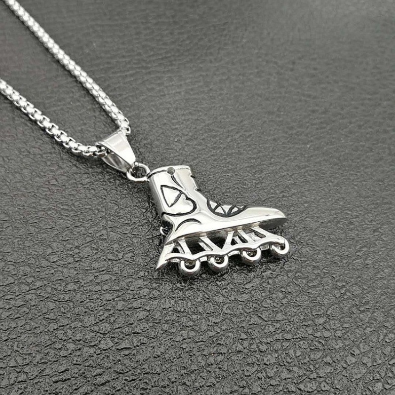 Z H Perhiasan Vintage Sepatu Skat Hip Hop Liontin Fashion Pria Dan Wanita Anti Karat Kalung Punk Pesta Rock Baja Titanium Perhiasan Aksesoris