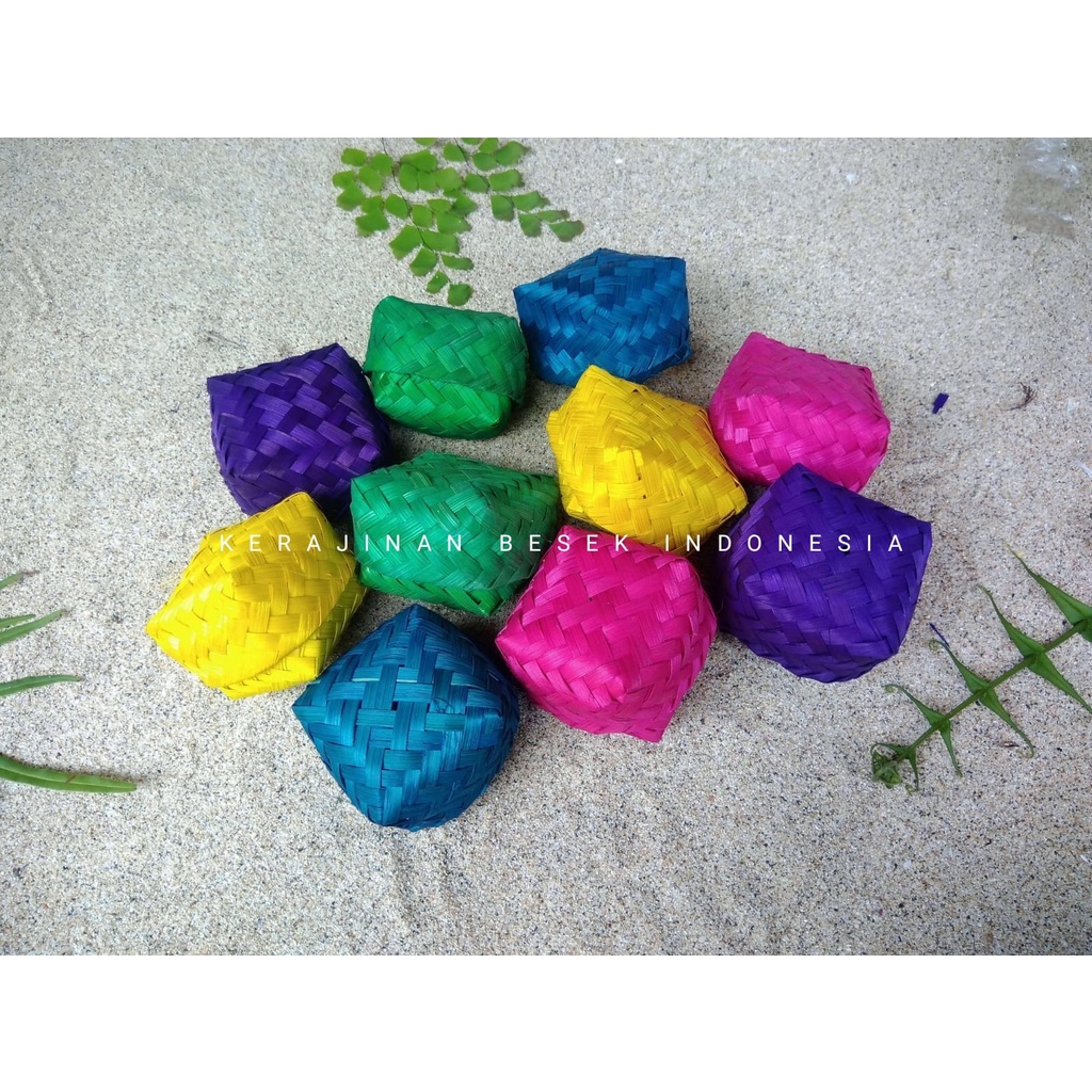 Bambu Bambu SEPASANG BESEK 5cm BESEK WADAH DAN TUTUPNYA// Besek kotak// Besek mini// Grosir besek// 