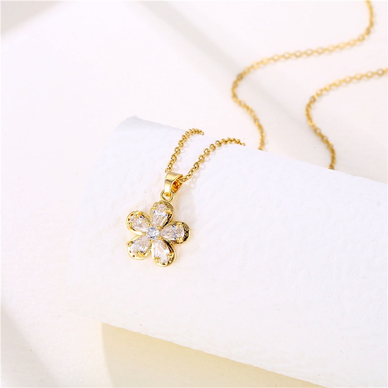 Fashion Wanita Korea Zirkon Liontin Bunga Emas 18K Kalung Hadiah Pacar XL23026