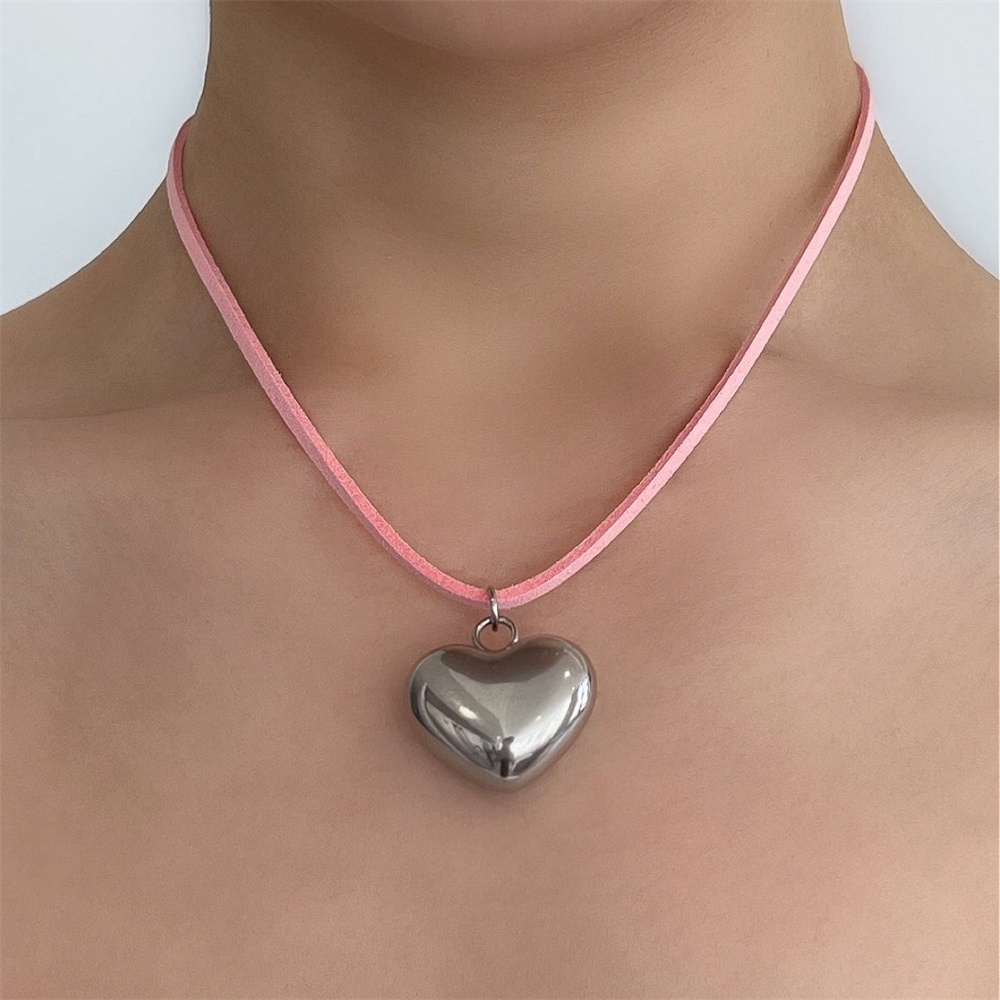 Kalung Liontin Cinta Yang Dipersonalisasi Tarik Garis Lilin Yang Dapat Disesuaikan Berbagai Metode Aus Hati Sederhana