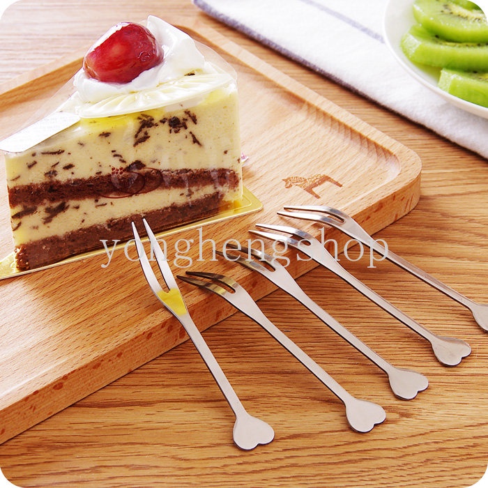 1/3 Pcs Berbentuk Hati Stainless Steel Garpu Buah Anak Snack Kue Salad Dessert Forks Anak Bento Cutlery Mini Fork Party Food Fruit Pick Peralatan Makan Dapur