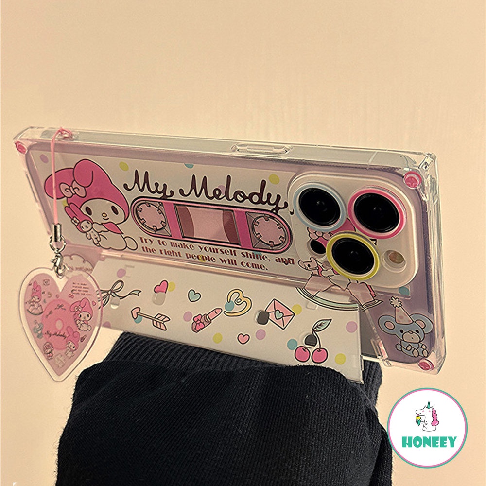 Kartun Sanrio Hello Kitty Cinnamoroll Tape CD Invisible Bracket Dengan Liontin Phone Case Untuk Iphone14 13 12 Pro Max Case iPhone 11tutup Belakang