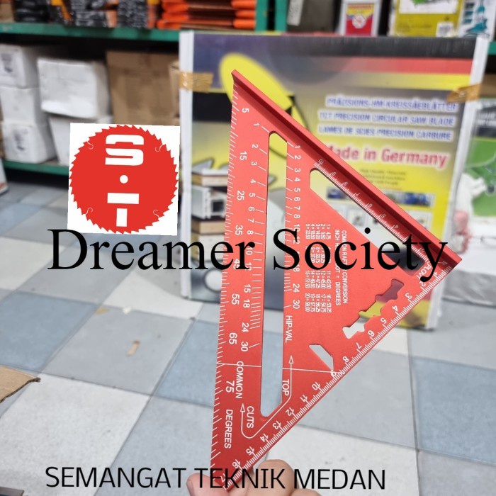 Berkualitas ALAT UKUR ANGLE SPEED RAFTER SQUARE PENGGARIS SEGITIGA SIKU BESI MERAH REQ541
