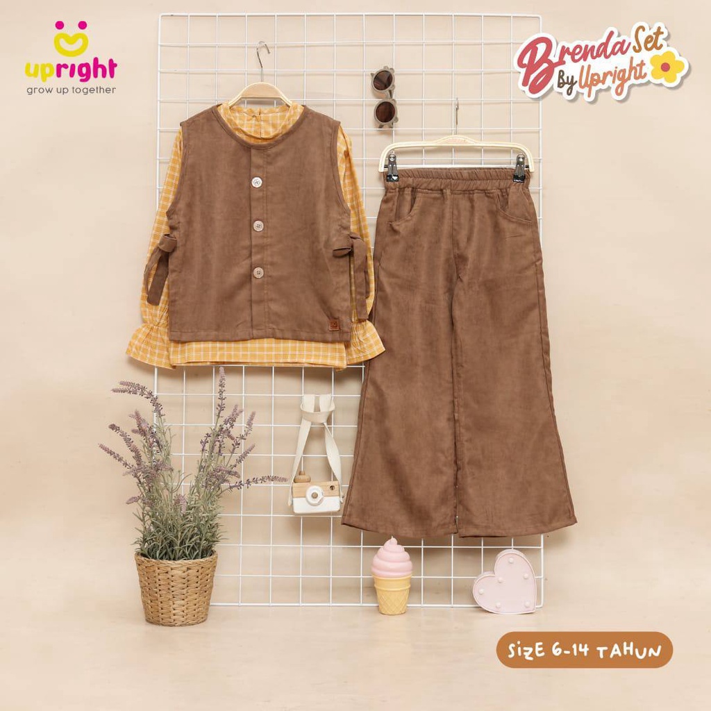 Setelan anak Brenda Set by Upright