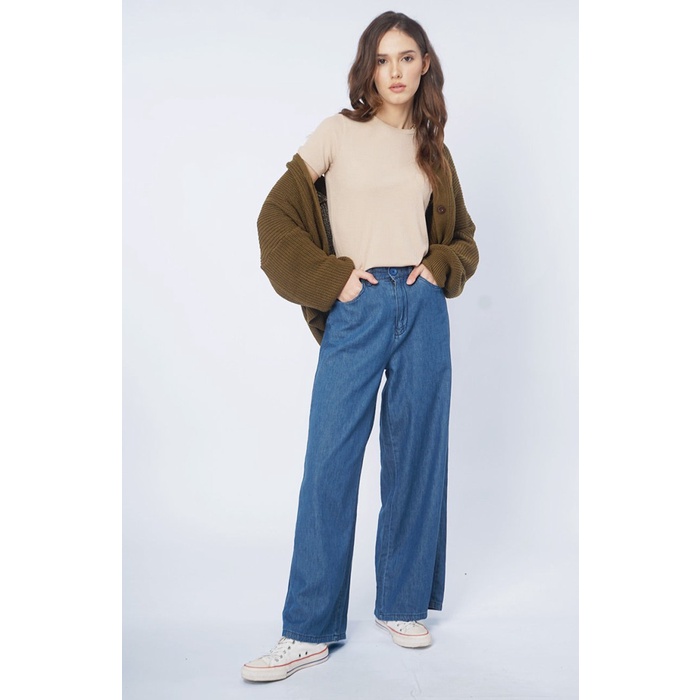 Logo Jeans - Kaos Wanita Bona 12790L8CM