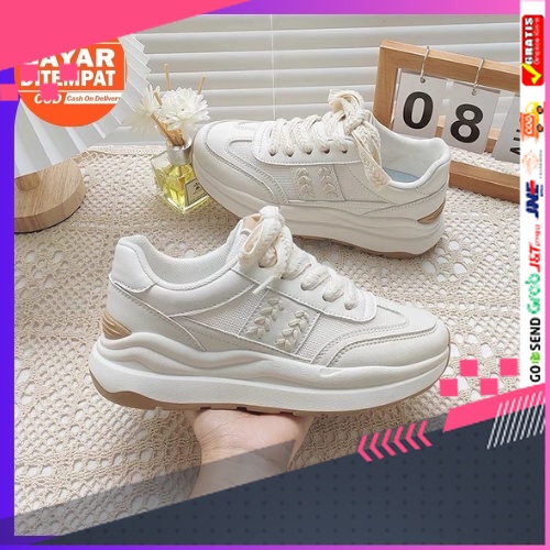 UKURAN SIZE 37 38 39 40 41 42 43 44 45 /KZT-SW333 Sepatu Sneakers Wanita Korea Import Sport Shoes BI