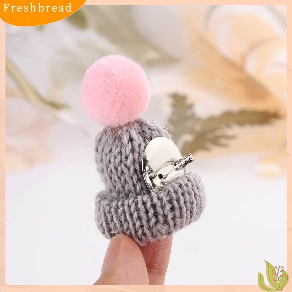 &lt; Freshbread &gt; Fashion Rajut Pom Pom Topi Bros Pin Wanita Natal Gaun Syal Aksesori