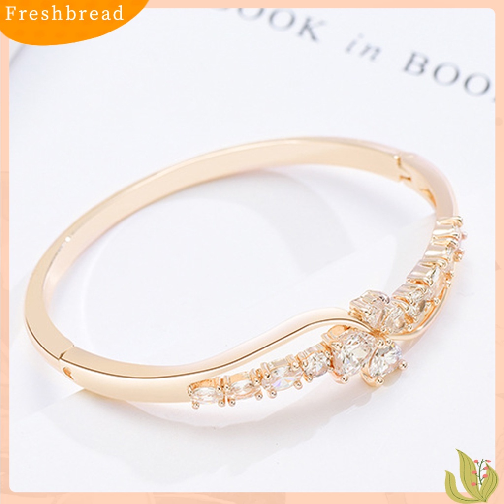 &lt; Freshbread &gt; Modis Wanita Bergelombang Garis Tilde Berlian Imitasi Dekorasi Pesta Hadiah Foto Prop Bangle